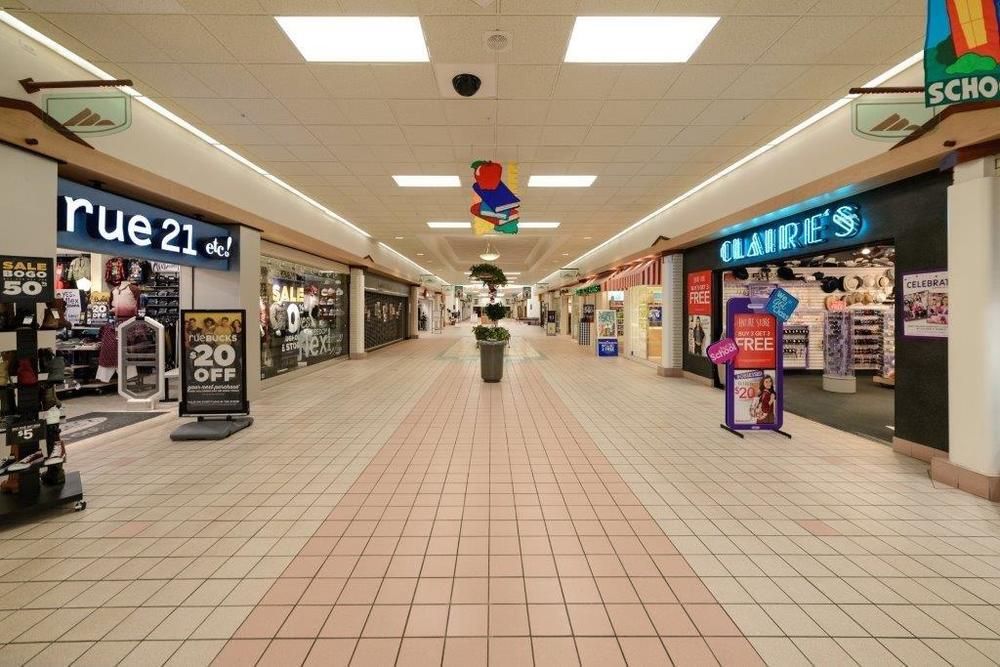 Butte Plaza Mall: 3100 Harrison Ave, Butte, MT 59701